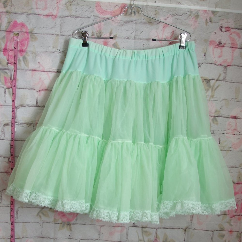 Sam's Mint green petticoat lolita rockabilly